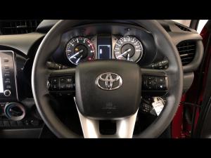 Toyota Hilux 2.4GD-6 double cab Raider manual - Image 26
