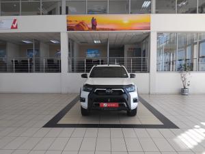 Toyota Hilux 2.8GD-6 double cab 4x4 Legend auto - Image 4