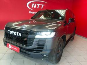Toyota Landcruiser 300 V6 3.5T GR-S - Image 8