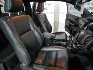 Toyota Hilux 2.8 GD-6 RB Legend 4X4E/CAB - Image 12