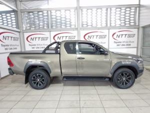 Toyota Hilux 2.8 GD-6 RB Legend 4X4E/CAB - Image 3