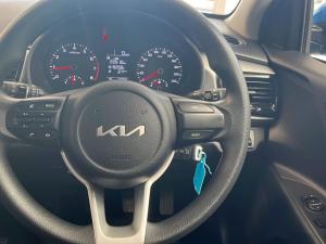 Kia Rio hatch 1.4 LS - Image 11