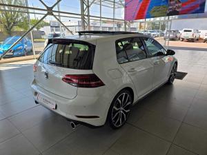 Volkswagen Golf VII GTi 2.0 TSI DSG - Image 17