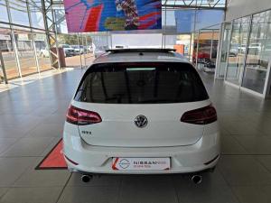 Volkswagen Golf VII GTi 2.0 TSI DSG - Image 4
