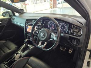 Volkswagen Golf VII GTi 2.0 TSI DSG - Image 8