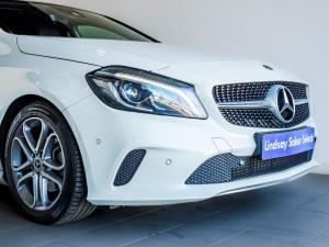 Mercedes-Benz A 220d Urban automatic - Image 9
