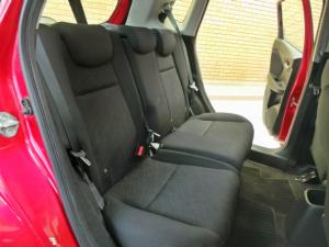 Honda WR-V 1.2 Comfort - Image 9