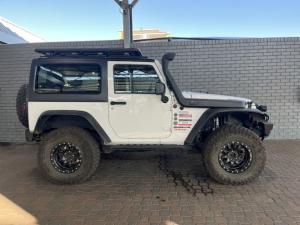 Jeep Wrangler 3.6L Rubicon - Image 2