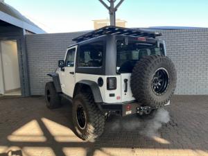 Jeep Wrangler 3.6L Rubicon - Image 3