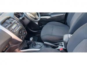 Nissan Almera 1.5 Acenta auto - Image 4