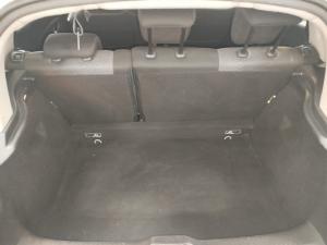 Renault Clio 66kW turbo Expression - Image 14