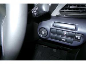 Toyota Starlet 1.5 XR manual - Image 11