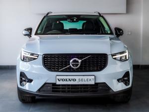 Volvo XC40 B4 Plus Dark - Image 10