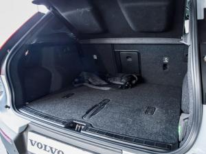Volvo XC40 B4 Plus Dark - Image 4