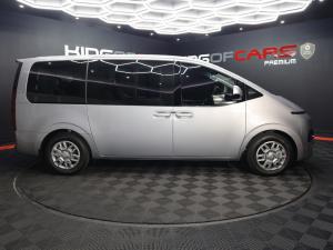 Hyundai Staria 2.2D Executive 9-seater - Image 3