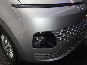 Hyundai Staria 2.2D Executive 9-seater - Image 7