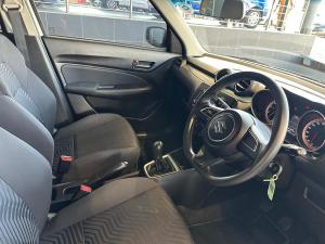 Suzuki Swift 1.2 GL manual - Image 10