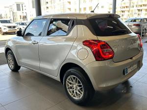 Suzuki Swift 1.2 GL manual - Image 4