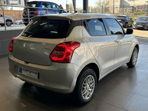 Suzuki Swift 1.2 GL manual - Image 7
