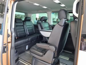 Volkswagen Caravelle 2.0BiTDI Highline 4Motion - Image 16