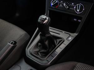 Volkswagen Polo hatch 1.0TSI - Image 12