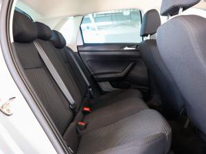 Volkswagen Polo hatch 1.0TSI - Image 15