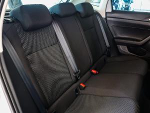 Volkswagen Polo hatch 1.0TSI - Image 16