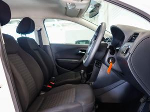 Volkswagen Polo Vivo hatch 1.4 Trendline - Image 12