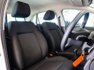 Volkswagen Polo Vivo hatch 1.4 Trendline - Image 13