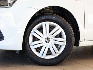Volkswagen Polo Vivo hatch 1.4 Trendline - Image 5