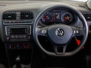 Volkswagen Polo Vivo hatch 1.6 Comfortline auto - Image 7