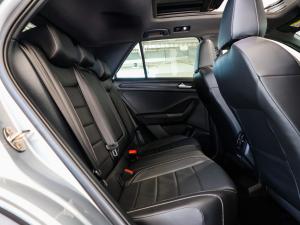 Volkswagen T-Roc 2.0TSI 4Motion R-Line - Image 16