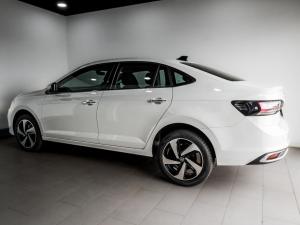 Volkswagen Polo sedan 1.0TSI Style - Image 8