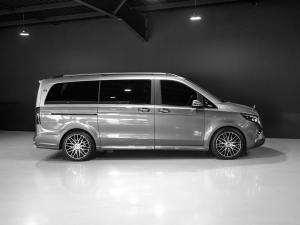 Mercedes-Benz V-Class V300d Exclusive - Image 17