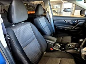 Nissan X-Trail 2.5 4x4 Acenta Tech - Image 7