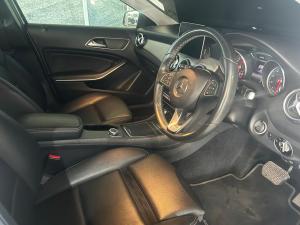 Mercedes-Benz GLA GLA200 auto - Image 5