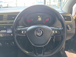 Volkswagen Polo sedan 1.4 Comfortline - Image 7
