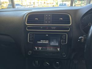 Volkswagen Polo sedan 1.4 Comfortline - Image 8