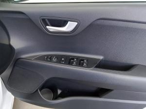 Kia Rio hatch 1.4 LX auto - Image 17