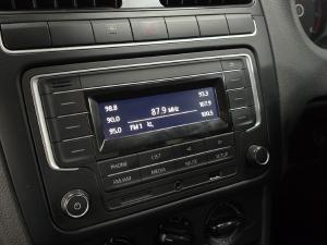 Volkswagen Polo Vivo hatch 1.4 Trendline - Image 4