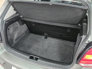 Volkswagen Polo Vivo hatch 1.4 Trendline - Image 9