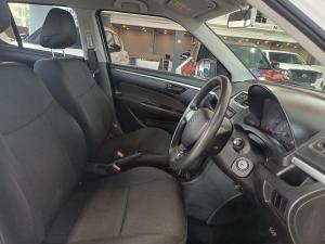 Suzuki Swift hatch 1.2 GA - Image 9