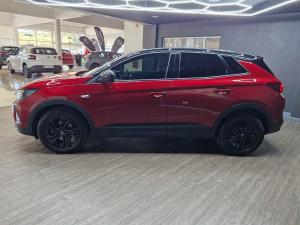 Opel Grandland X 1.6 Turbo Enjoy - Image 3