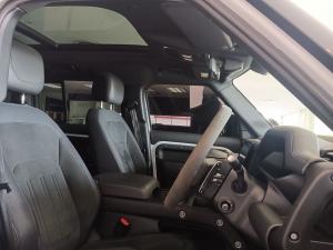 Land Rover Defender 110 V8 - Image 29