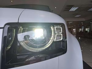 Land Rover Defender 110 V8 - Image 49