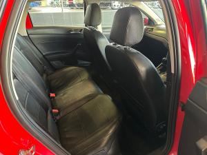 Volkswagen Polo hatch 1.0TSI Comfortline - Image 9