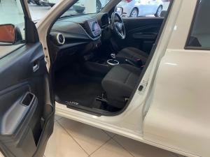 Toyota Vitz 1.0 XR auto - Image 7