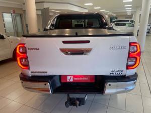 Toyota Hilux 2.8GD-6 double cab Raider auto - Image 5