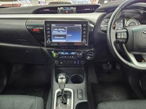 Toyota Hilux 2.8GD-6 double cab 4x4 Raider auto - Image 11
