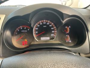 Toyota Hilux 3.0D-4D Xtra cab 4x4 Raider Legend 45 - Image 11